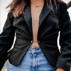BCBG Maxazria modern blazer